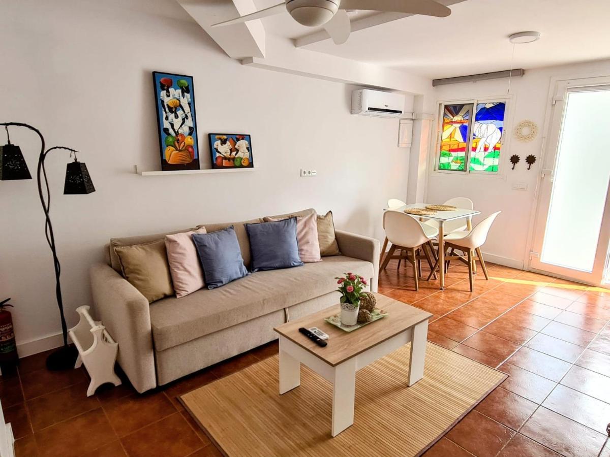 Villa Pitato Nuevo, Cerca De La Playa, Parking En La Puerta Del Alojamiento La Cala Del Moral Екстериор снимка